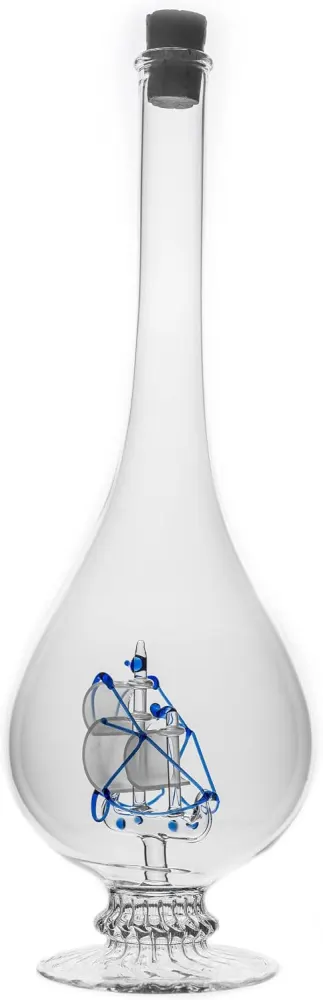 Glass Maker Hand-Blown Wine Decanter with Sailboat Inside (16oz)